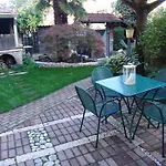 Oda ve Kahvaltı Il Fragolo Verona