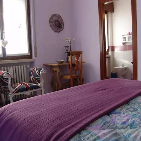 Il Fragolo فندق مبيت وإفطار فيرونا